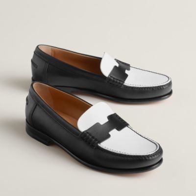 春のトレンドカラー♪【HERMES】モカシン ケネディ スエード モカシン 《ケネディ》 | Hermès - エルメス-公式サイト